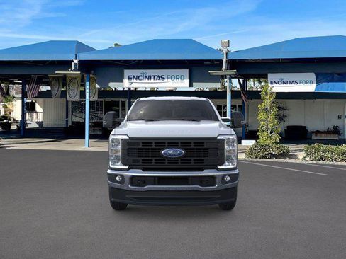 New 2026 Ford F250 XL w/ XL Chrome Package AWD/4WD image 6
