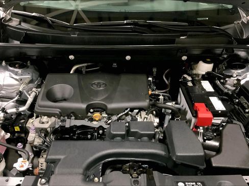 Used 2023 Toyota RAV4 LE AWD/4WD image 32