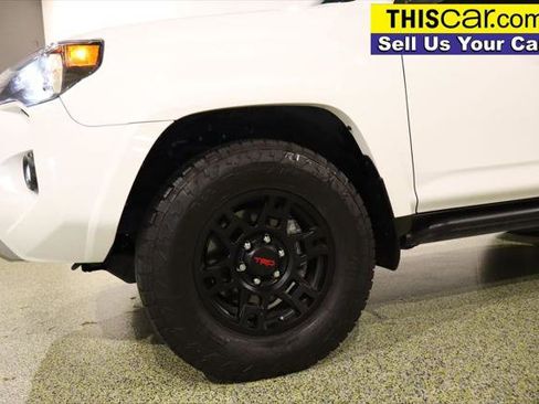 Used 2024 Toyota 4Runner TRD Off-Road Premium w/ Moonroof Package AWD/4WD image 35