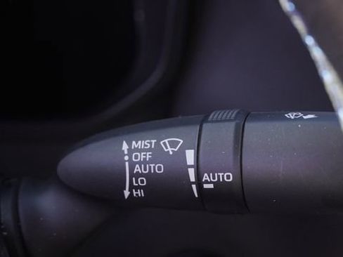 Used 2025 Toyota Tundra Platinum image 33