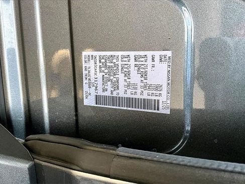 New 2025 Nissan Pathfinder SL image 14