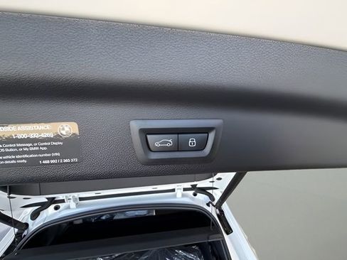 New 2026 BMW X1 xDrive28i image 21