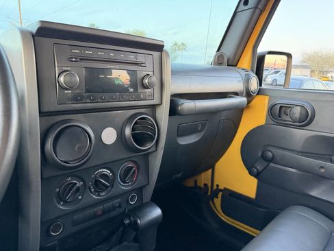 Used 2009 Jeep Wrangler X image 16