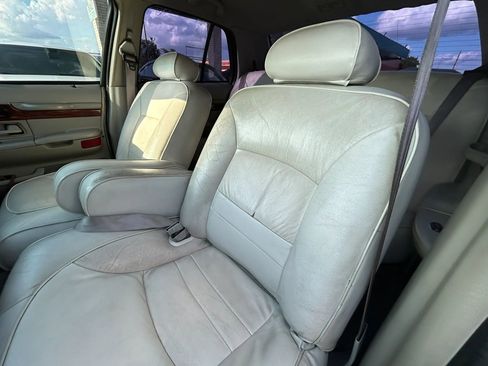 Used 2000 Mercury Grand Marquis LS RWD image 9