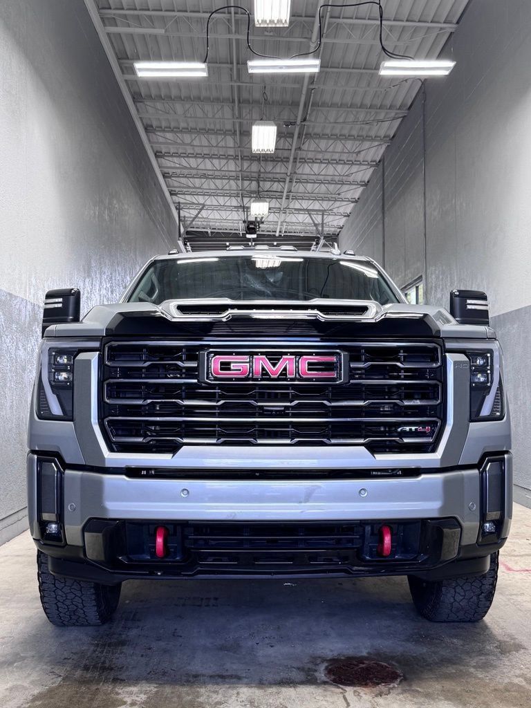 Used 2024 GMC Sierra 2500 AT4 w/ AT4 Premium Plus Package AWD/4WD image 38