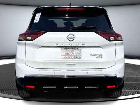 New 2026 Nissan Rogue Platinum image 4