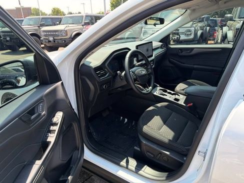 Certified 2024 Ford Escape Active w/ Tech Pack #1 AWD/4WD image 14