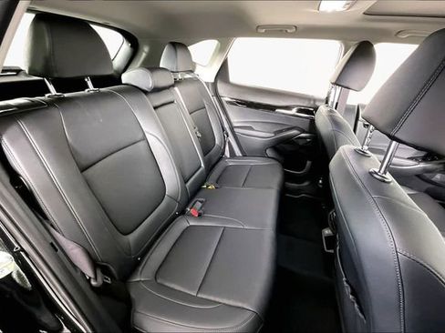 Certified 2026 Kia Seltos EX w/ EX Sunroof Package image 25