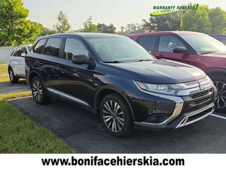 Used 2019 Mitsubishi Outlander ES FWD video 1