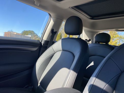 Used 2023 MINI Cooper 2-Door Hardtop image 51