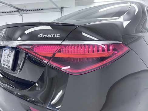 Used 2021 Mercedes-Benz S 580 4MATIC Sedan image 10