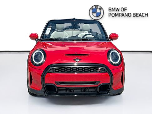 Used 2024 MINI Cooper S FWD image 2