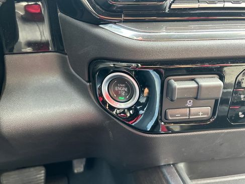 Certified 2025 Chevrolet Silverado 2500 High Country w/ Technology Package image 28