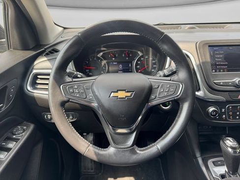 Used 2020 Chevrolet Equinox LT AWD/4WD image 12