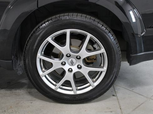 Used 2018 Dodge Journey GT FWD image 17