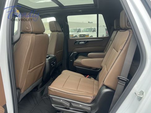 New 2026 Chevrolet Tahoe High Country AWD/4WD image 10