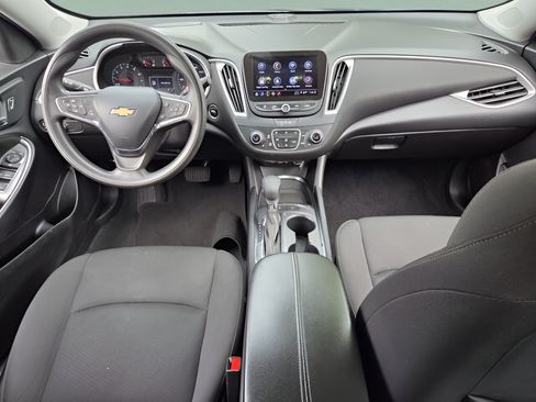 Used 2024 Chevrolet Malibu LT FWD image 11