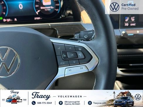 Certified 2024 Volkswagen Atlas SE w/ Panoramic Sunroof Package AWD/4WD image 19