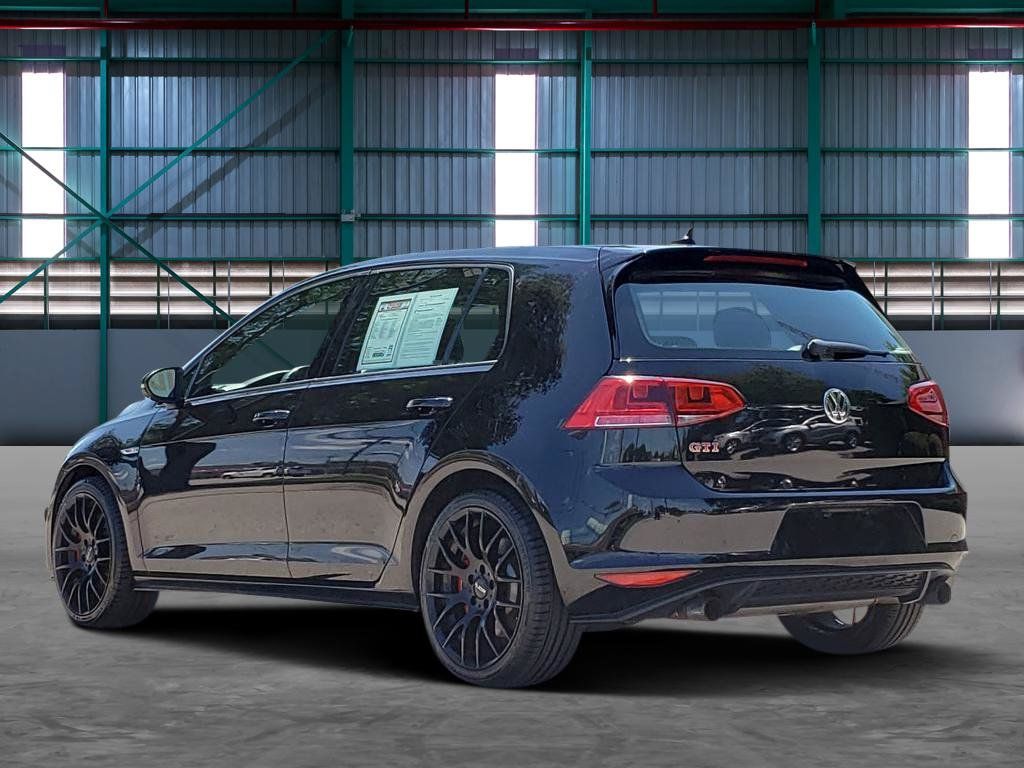 Used 2017 Volkswagen GTI Autobahn FWD image 3