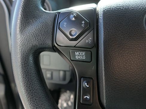 Used 2021 Toyota Tacoma SR w/ SR Convenience Package image 15