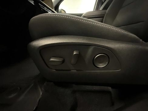 New 2026 Chevrolet Traverse LT w/ LPO, Floor Liner Package AWD/4WD image 17
