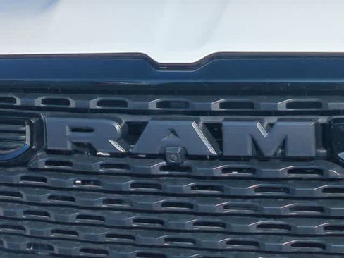 New 2026 RAM 1500 Big Horn AWD/4WD image 12