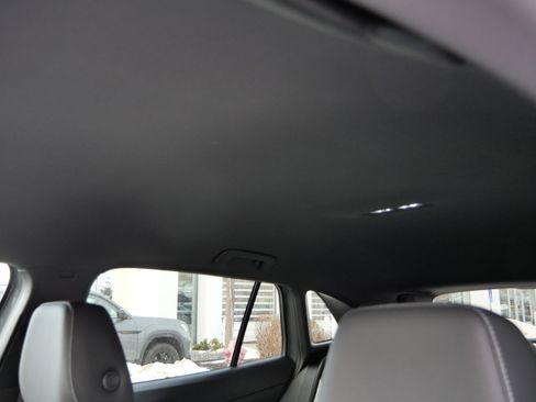 New 2026 Volkswagen ID.4 Pro image 8