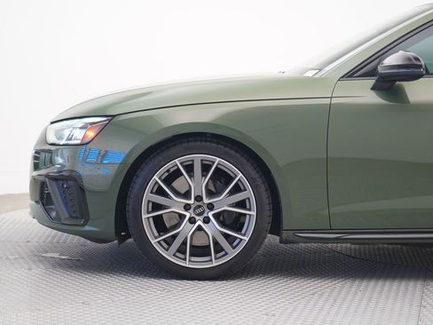 Used 2023 Audi S4 Premium Plus w/ Premium Plus Package image 2