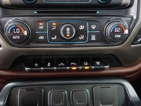 Used 2018 Chevrolet Silverado 2500 High Country w/ Duramax Plus Package AWD/4WD image 19