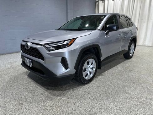 Certified 2024 Toyota RAV4 LE AWD/4WD image 4