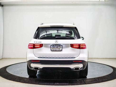 Certified 2026 Mercedes-Benz GLB 250 image 3