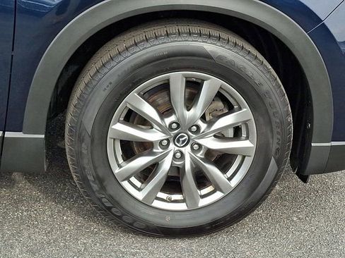 Used 2019 MAZDA CX-9 Touring w/ Touring Premium Package image 11