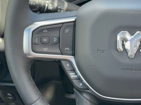 Used 2026 RAM 1500 Big Horn AWD/4WD image 18