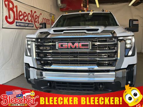 New 2026 GMC Sierra 2500 SLE w/ SLE Value Package; AWD/4WD image 1