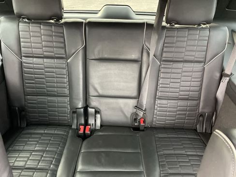 Used 2023 Cadillac Escalade Sport Platinum w/ Heavy-Duty Trailer Package image 19