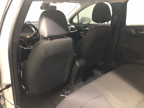 Used 2018 Chevrolet Cruze LS image 16