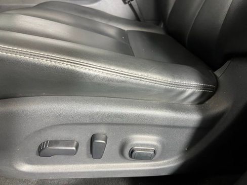 Used 2023 Nissan Murano SV image 33