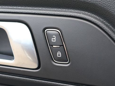 Used 2023 Ford Mustang Coupe RWD image 18