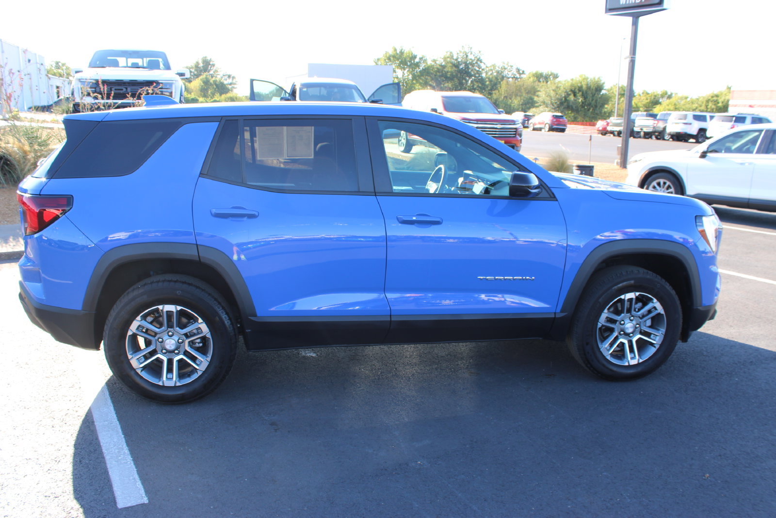 Used 2026 GMC Terrain Elevation FWD image 9