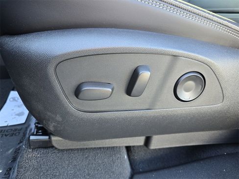 New 2025 GMC Sierra EV Denali image 14