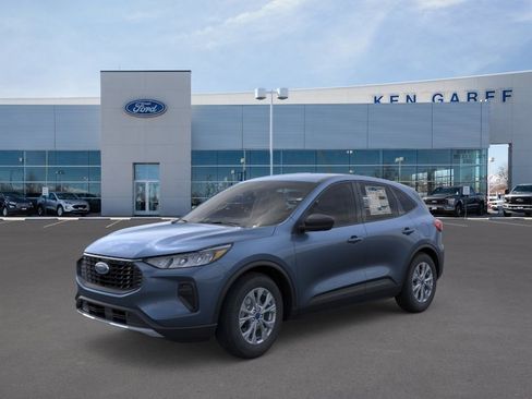 New 2026 Ford Escape Active w/ Tech Pack #1 AWD/4WD image 1