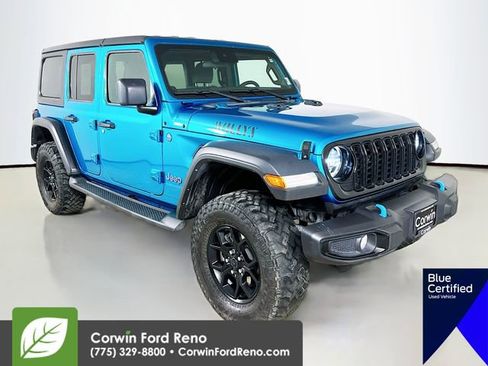 Used 2024 Jeep Wrangler Unlimited AWD/4WD image 2
