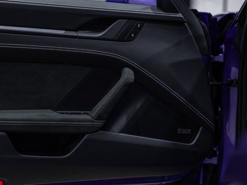 Used 2024 Porsche 911 GT3 image 25