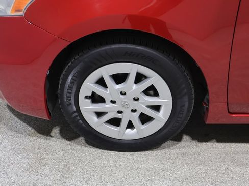 Used 2013 Toyota Prius V Two FWD image 8