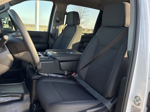 New 2026 GMC Sierra 2500 Pro w/ Convenience Package image 25