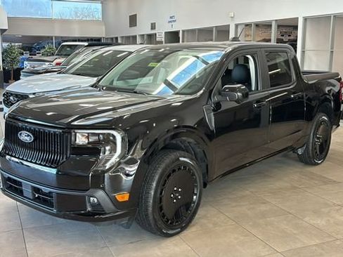 New 2026 Ford Maverick Lobo image 2