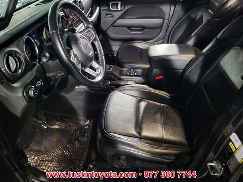 Used 2021 Jeep Gladiator Overland w/ Popular Equipment Package image 10