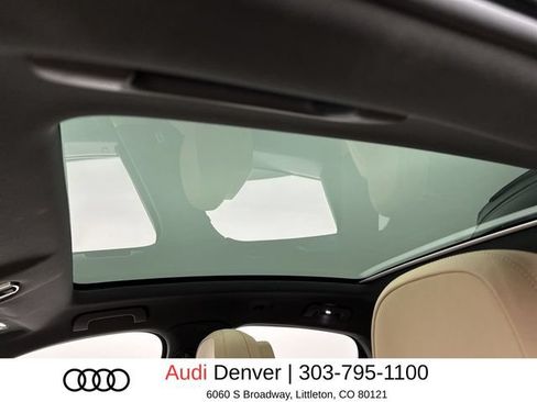 Used 2023 Porsche Cayenne Coupe AWD/4WD image 22