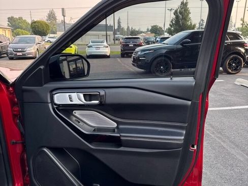 Used 2021 Ford Explorer ST w/ Equipment Group 401A AWD/4WD image 17