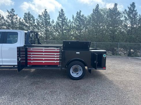 Used 2019 Ford F550 4x4 SuperCab Super Duty image 4